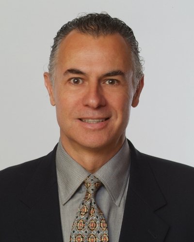 Dr. Sergio M. Manubens