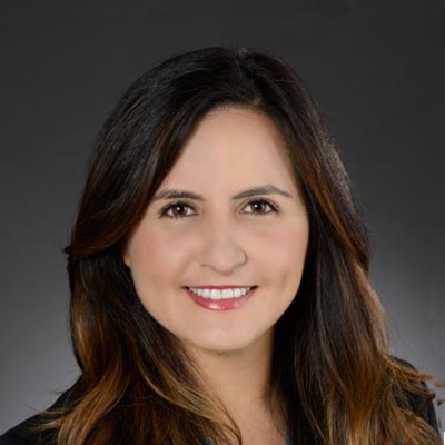 Dr. Mabel                      Mardones