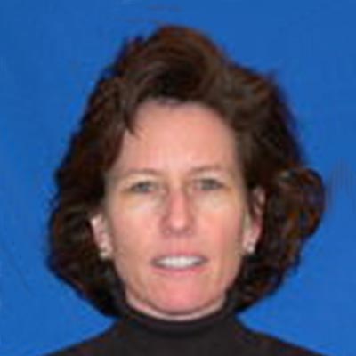 Dr. Leslie T Scariano