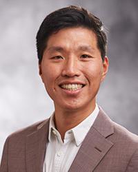 Dr. Noah    Choi