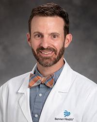 Dr. Michael    Bradfield