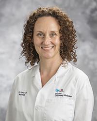 Dr. Holly      Yancy