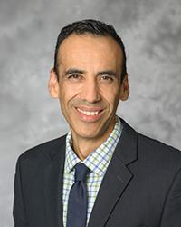 Dr. Gustavo                 Perez