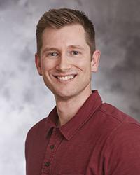 Dr. Daniel        Schneider