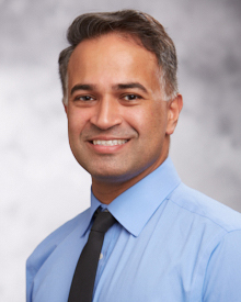 Dr. Praneeth                 Katrapati