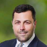 Dr. Thomas W Axelrad
