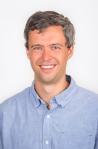Dr. Barry J    Howe